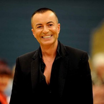 Julien Macdonald Biography